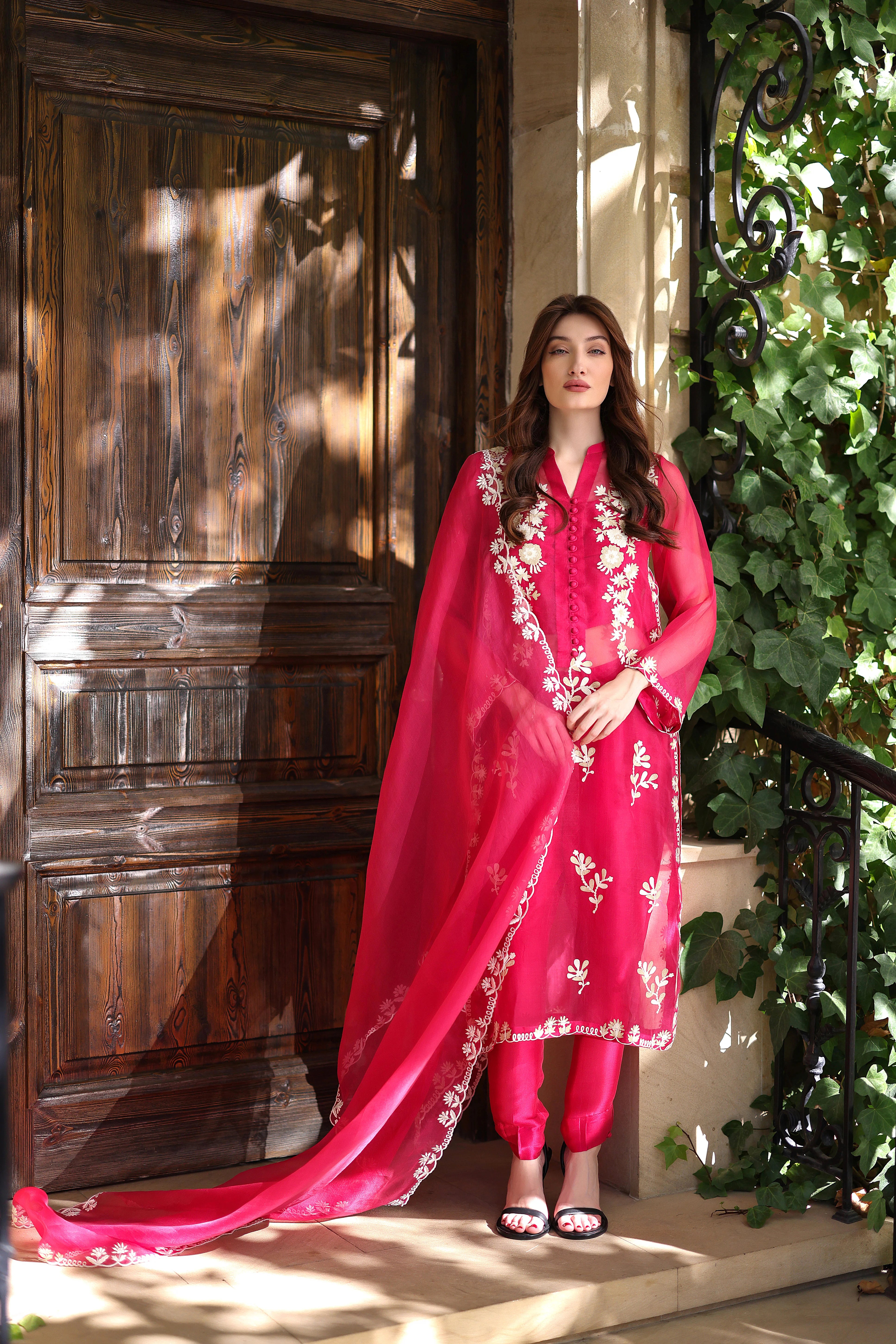 Rose Radiance – 3-Piece Khaddi Organza Suit