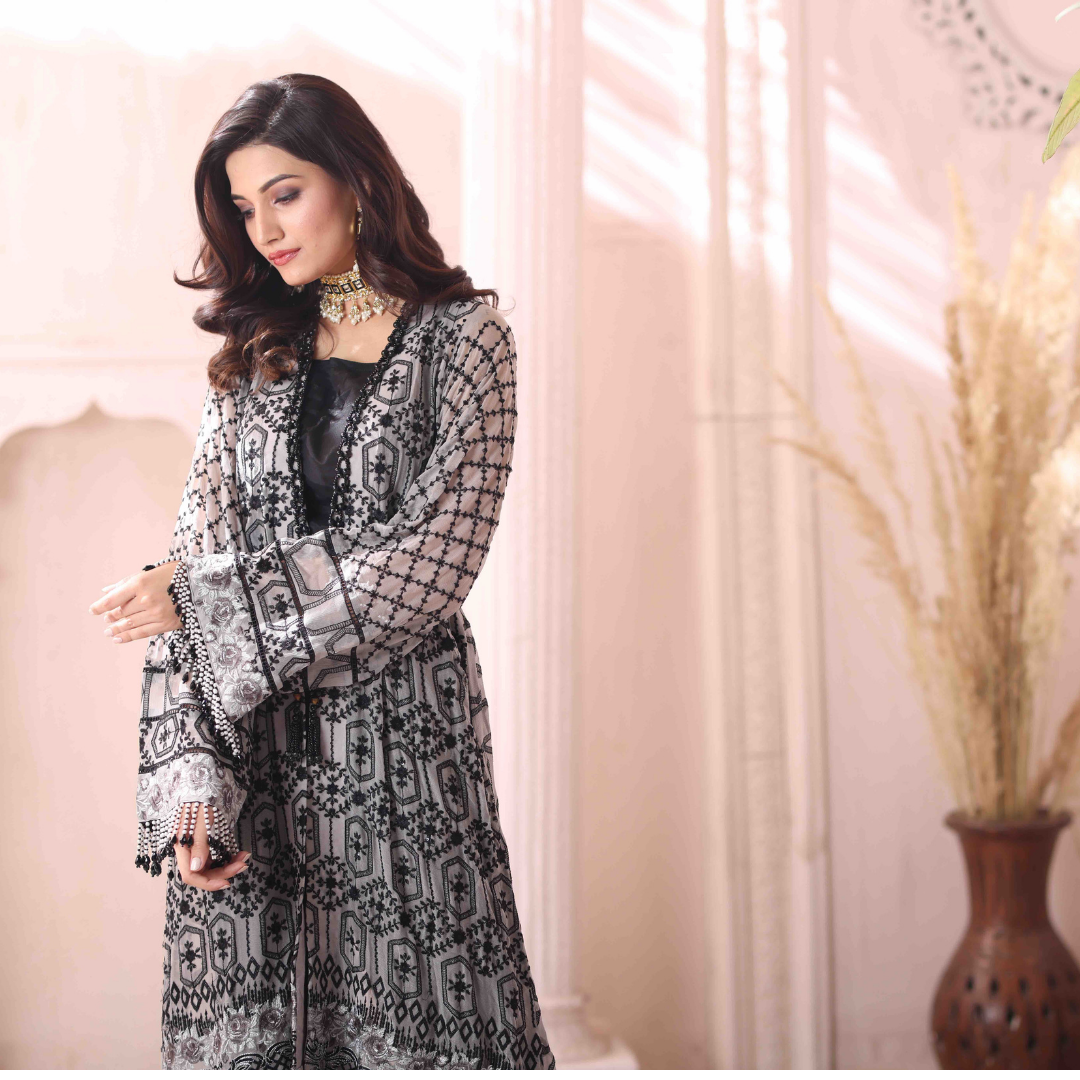 3 Piece Embroidered Chiffon Suits - Glacier Grey